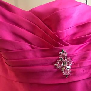 HOT PINK! Formal Dress Size 14
